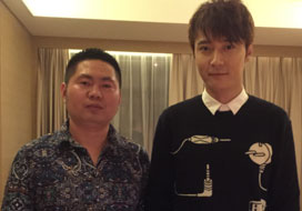 广州天狮娱乐与明星合影